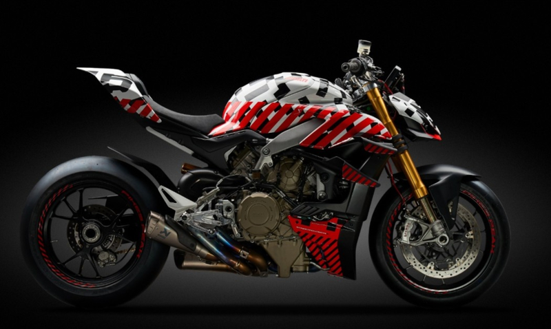 Illustration for article titled 200+ hp naked... With winglets